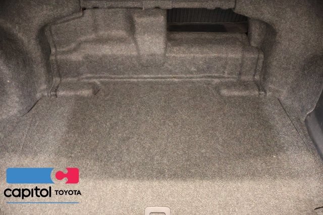 Used 2014 Toyota Camry LE FWD image 23