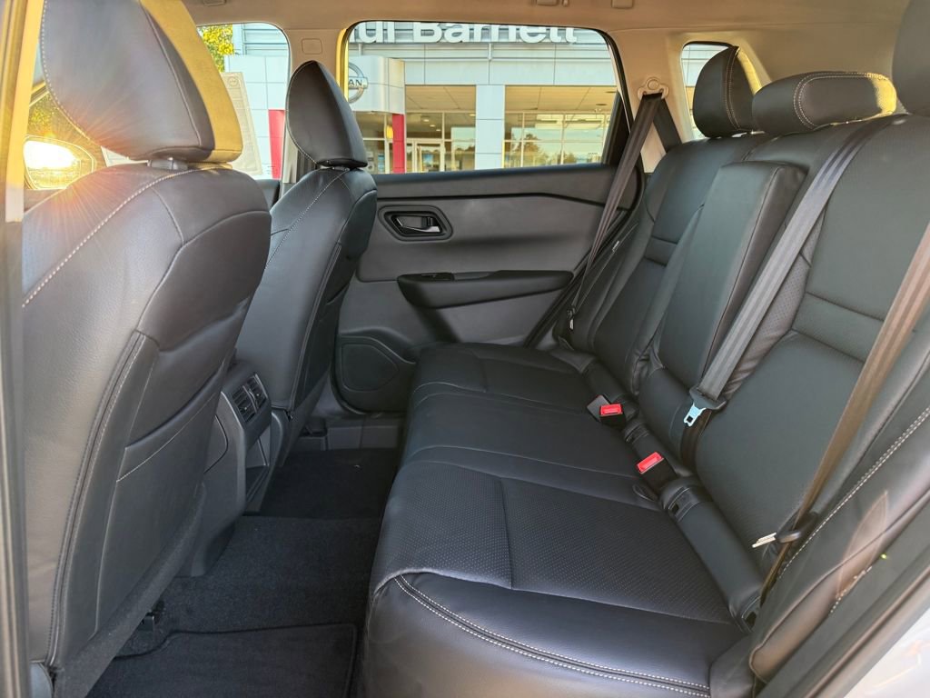 New 2026 Nissan Rogue S image 27