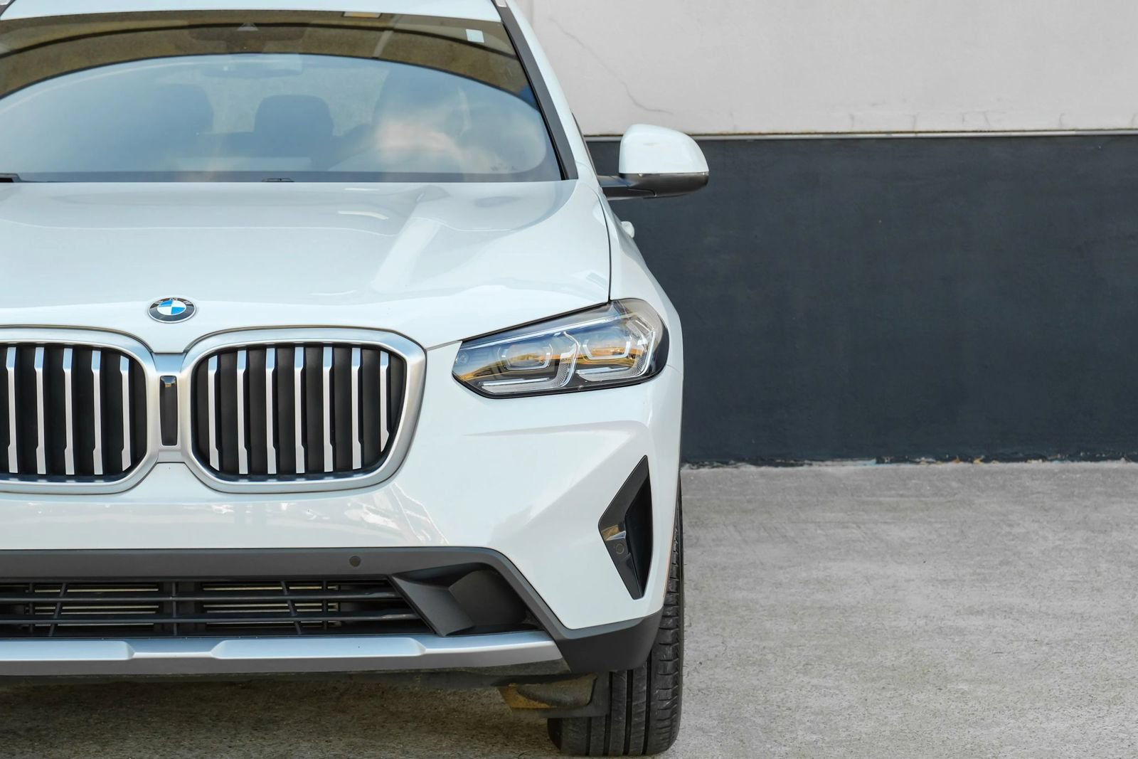 Used 2023 BMW X3 xDrive30i w/ Premium Package w/ZPA AWD/4WD image 69