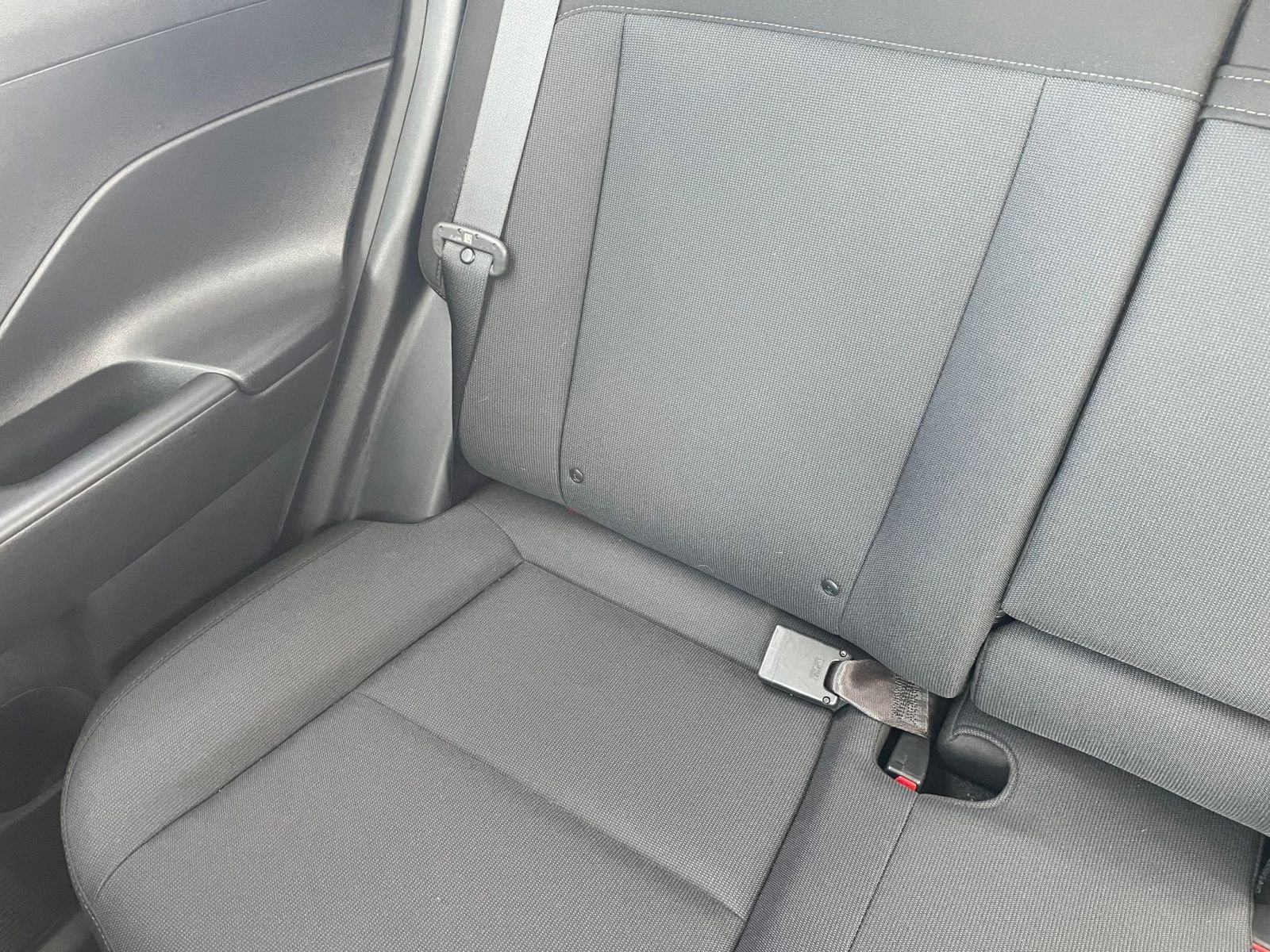 Used 2025 Hyundai Kona SEL image 40