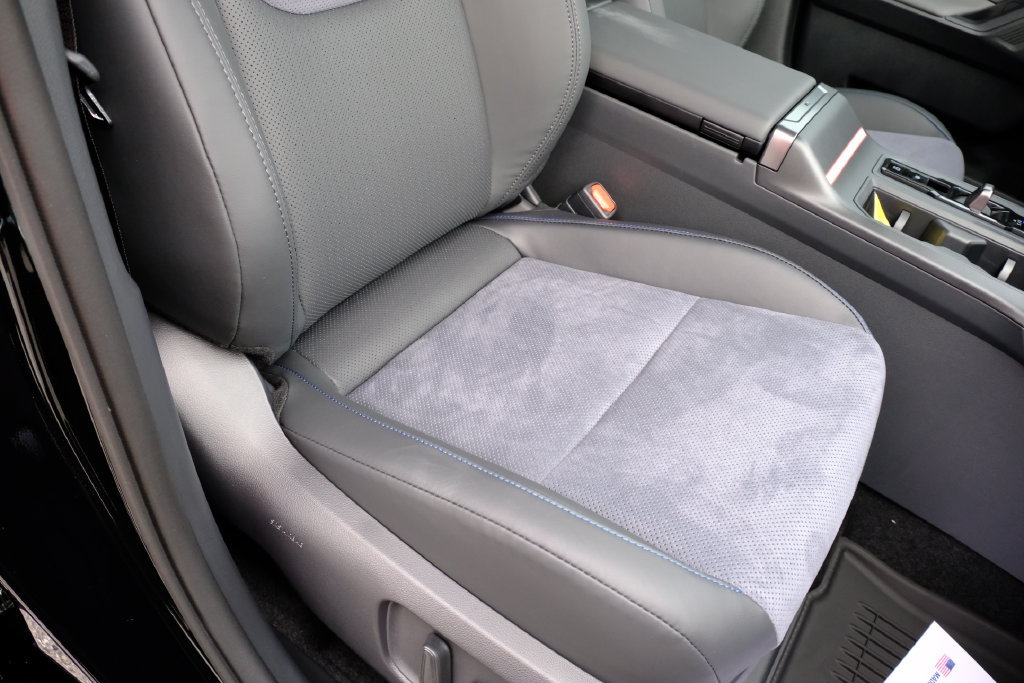 New 2026 Toyota RAV4 XSE AWD/4WD image 31