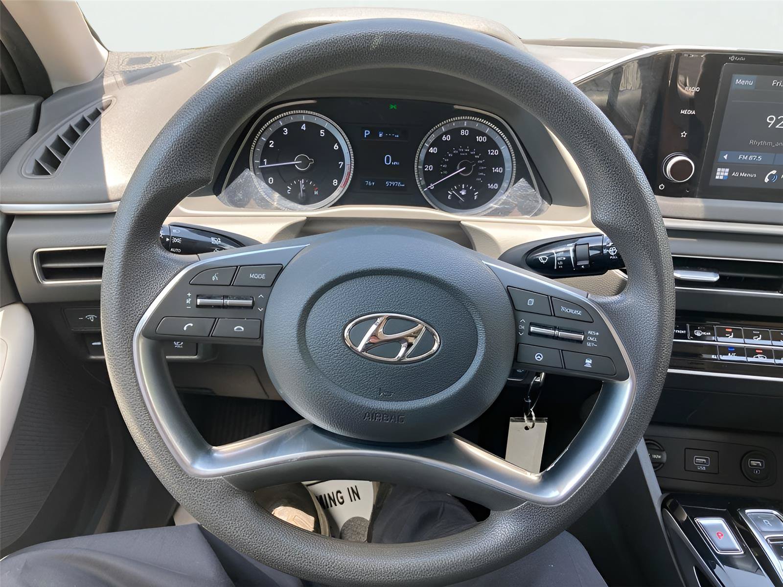 Used 2023 Hyundai Sonata SE FWD image 16