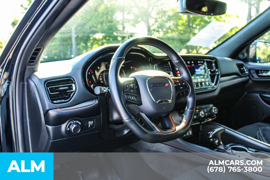 Used 2025 Dodge Durango GT RWD image 23