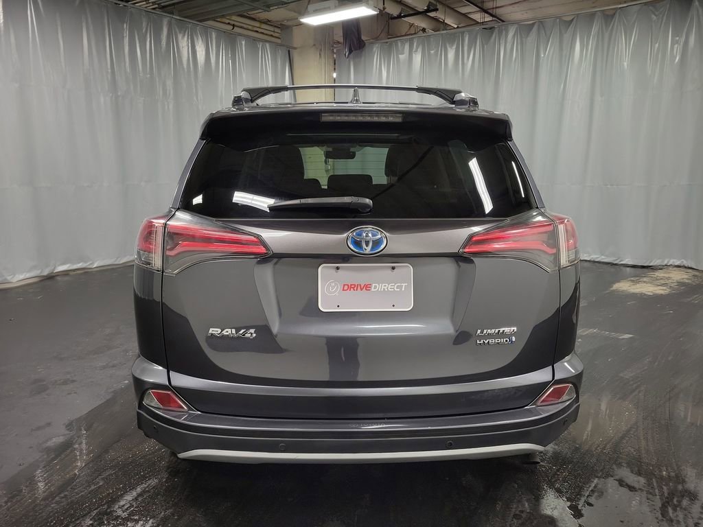 Used 2018 Toyota RAV4 Limited image 7