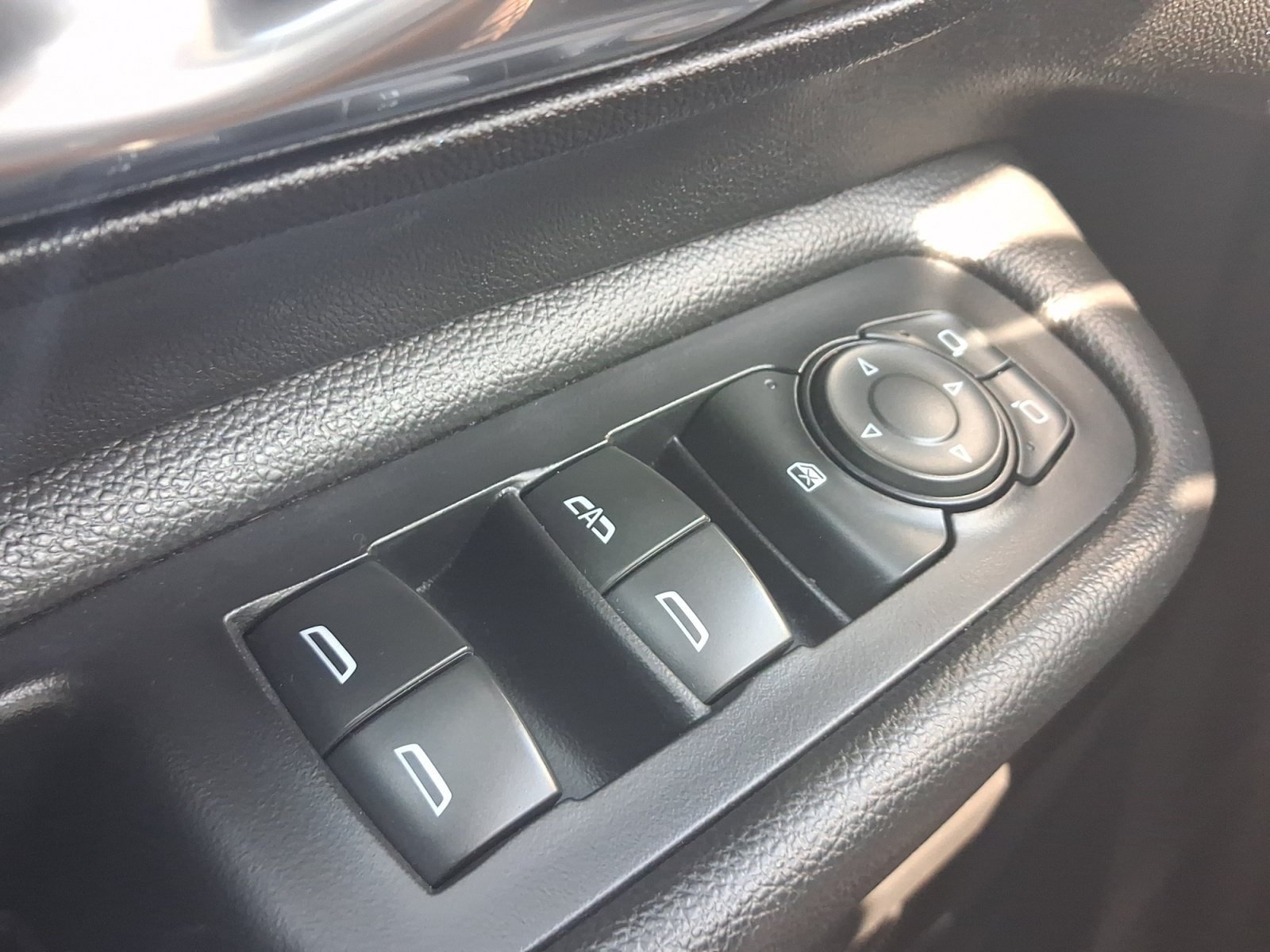 Used 2023 GMC Terrain Denali w/ LPO, Floor Liner Package AWD/4WD image 13