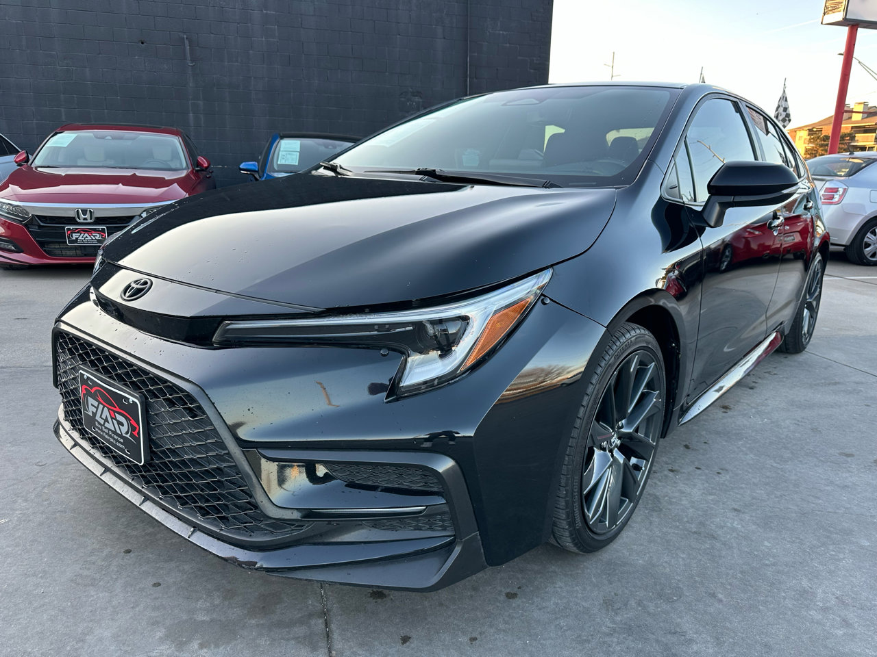 Used 2024 Toyota Corolla SE image 3