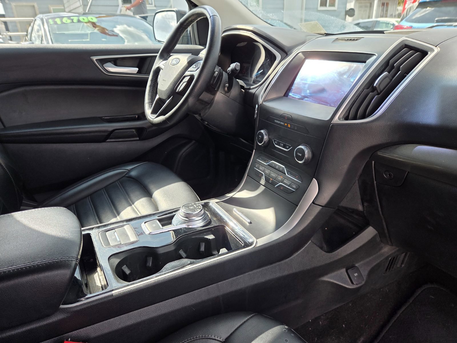 Used 2020 Ford Edge SEL AWD/4WD image 16