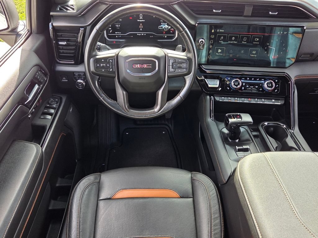 Used 2023 GMC Sierra 1500 AT4 w/ AT4 Premium Package AWD/4WD image 5
