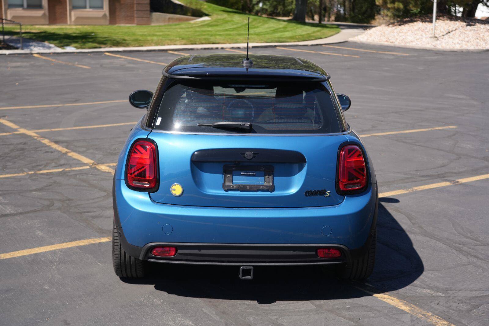 Used 2023 MINI Cooper SE FWD image 4