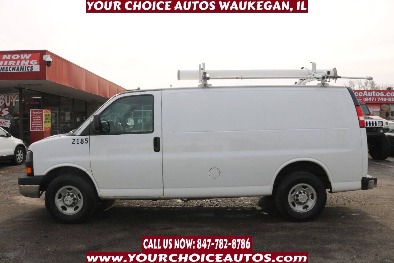 Used 2017 GMC Savana 2500 RWD image 8
