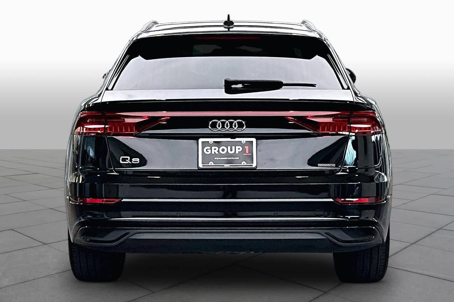 Used 2023 Audi Q8 Premium w/ Convenience Package AWD/4WD image 5