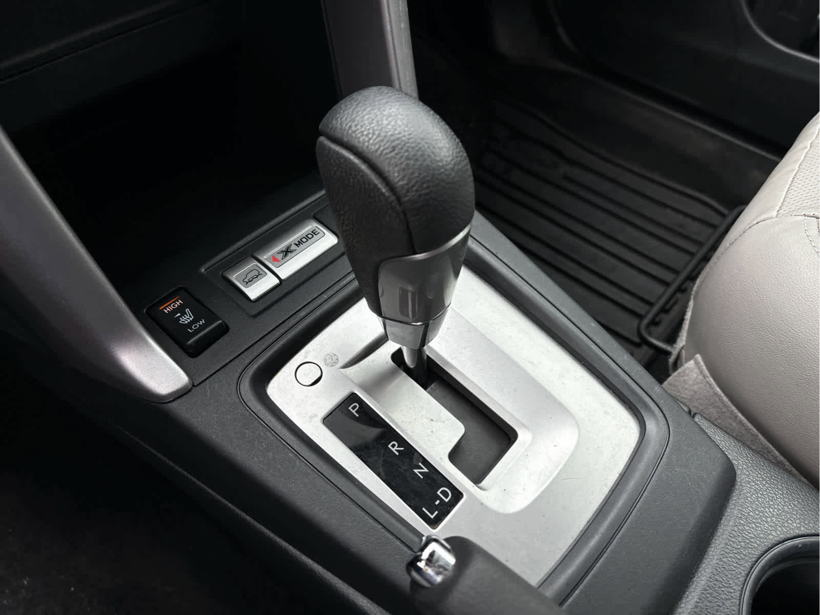 Used 2018 Subaru Forester 2.5i Limited w/ Popular Package #3B image 19