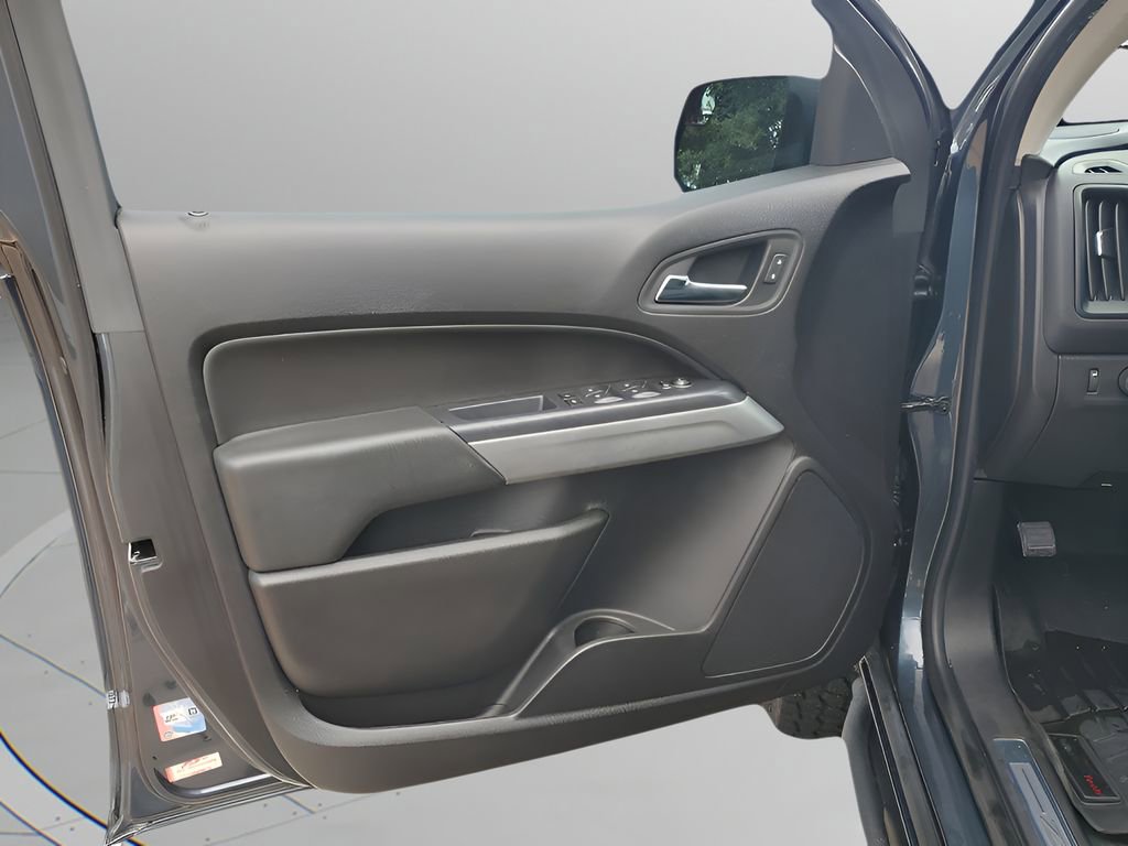 Used 2019 Chevrolet Colorado ZR2 image 26