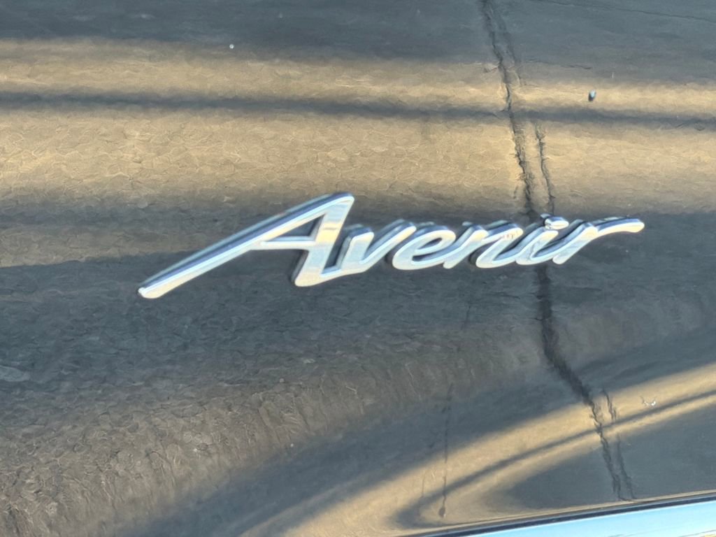 Used 2020 Buick Enclave Avenir w/ Avenir Technology Package image 11