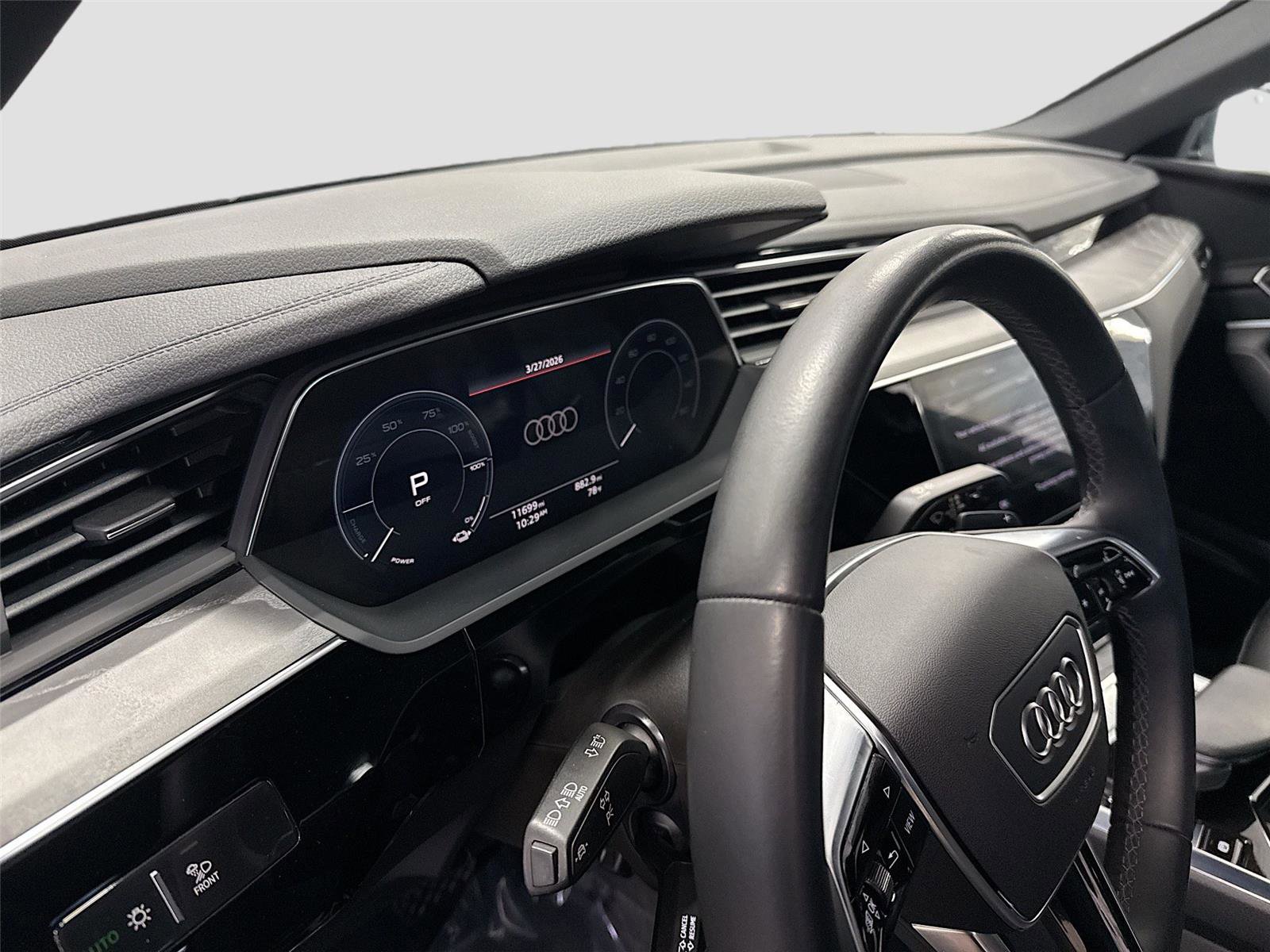 Certified 2024 Audi Q8 e-tron Premium Plus w/ Premium Plus Package AWD/4WD image 9