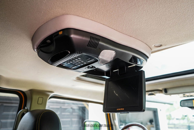 Used 2003 HUMMER H2 w/ Preferred Equipment Group image 82