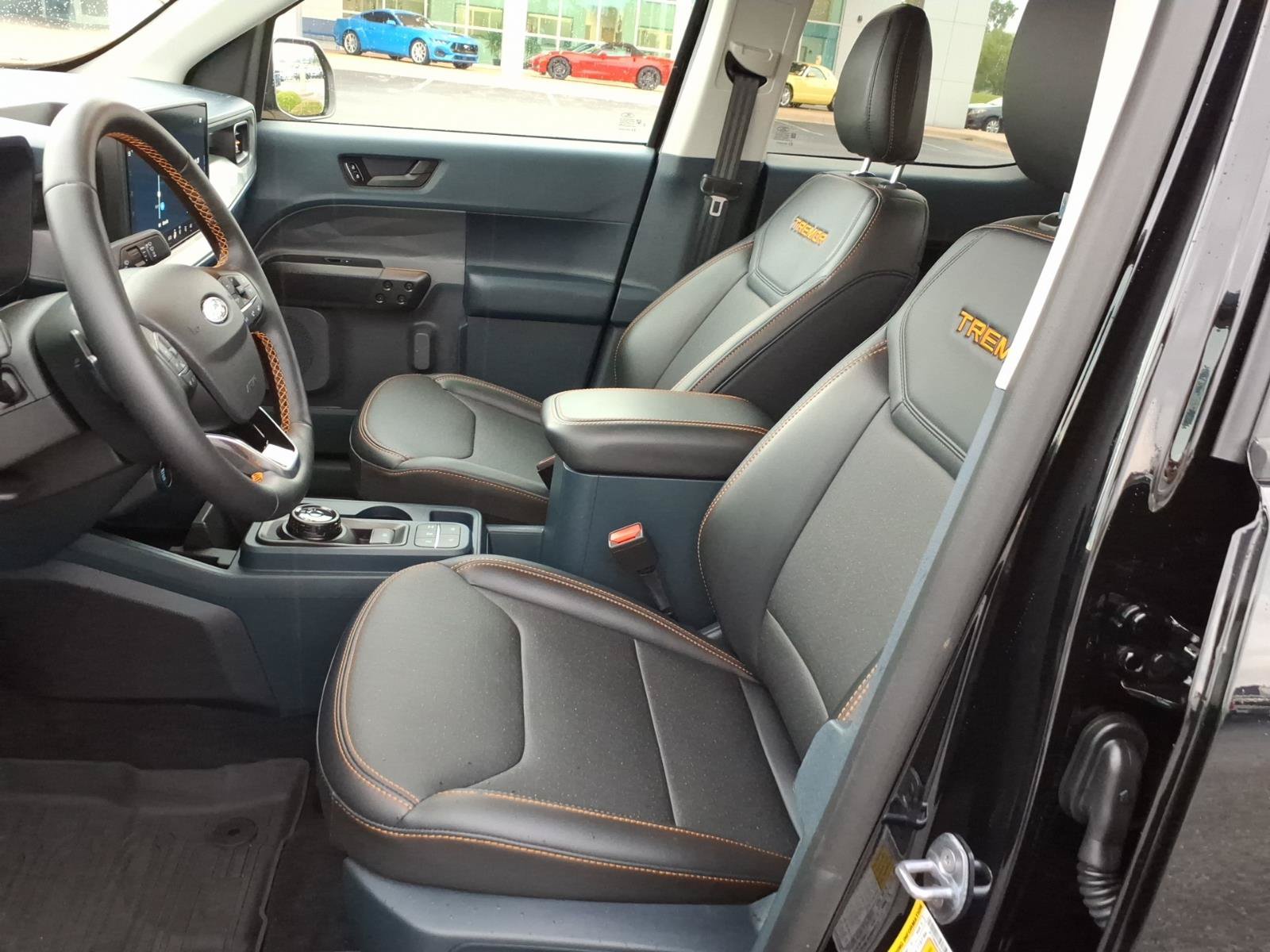 Used 2025 Ford Maverick Tremor AWD/4WD image 13