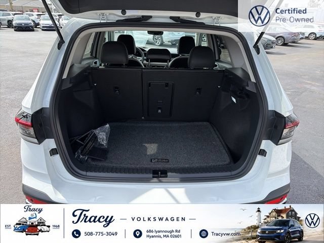 Certified 2025 Volkswagen Taos SE AWD/4WD image 22