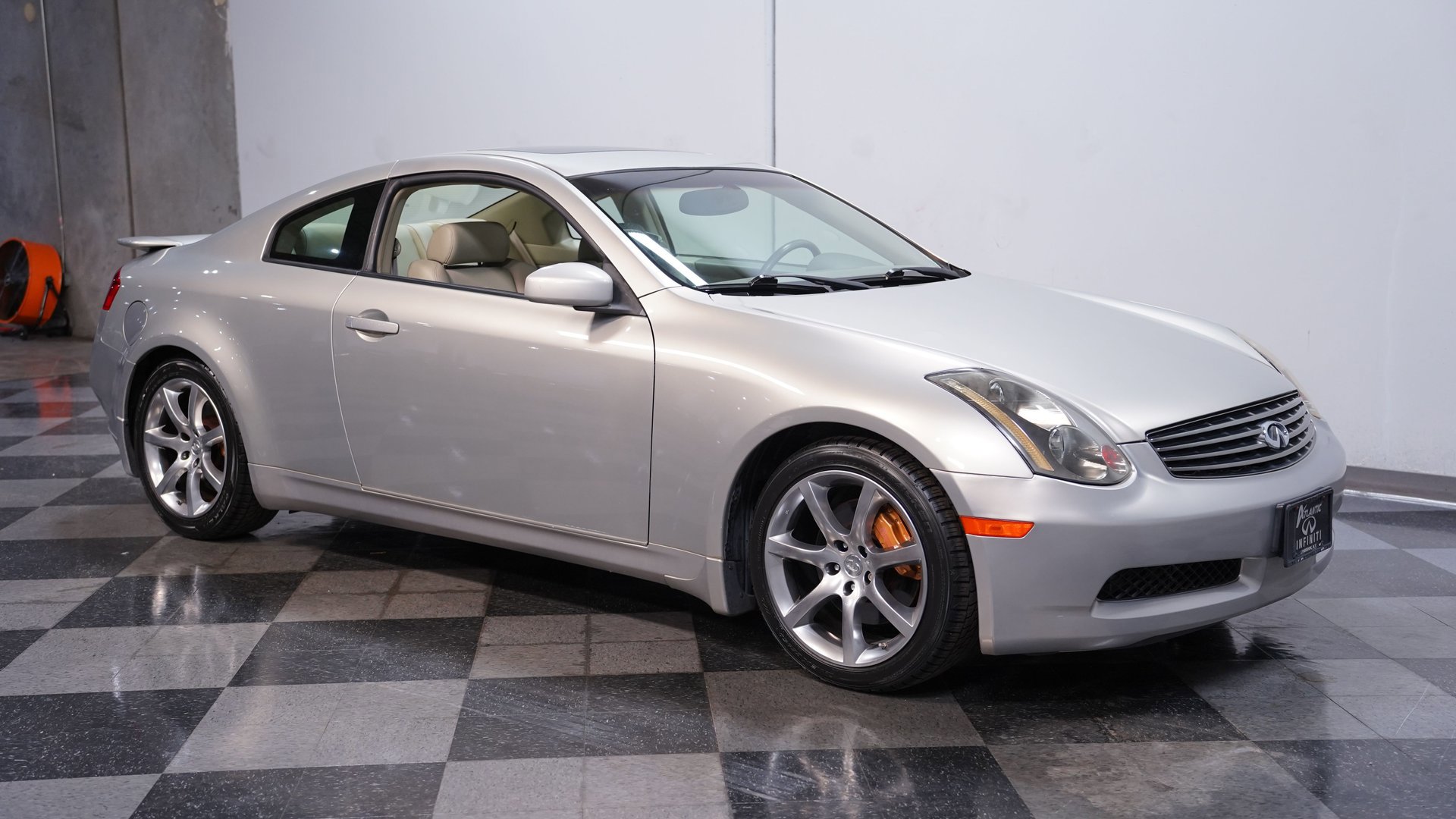 Used 2004 INFINITI G35 Coupe w/ Premium Pkg image 14