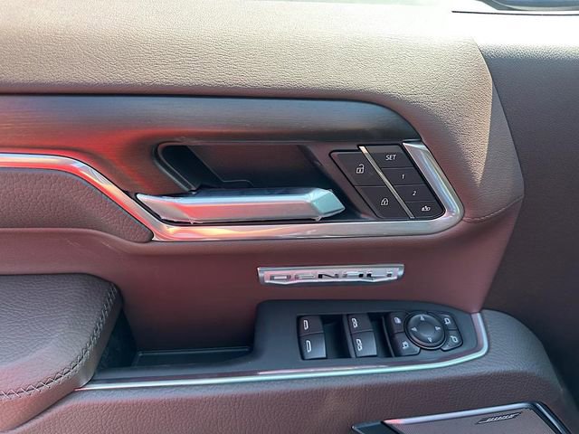New 2026 GMC Sierra 1500 Denali w/ Denali Reserve Package image 18