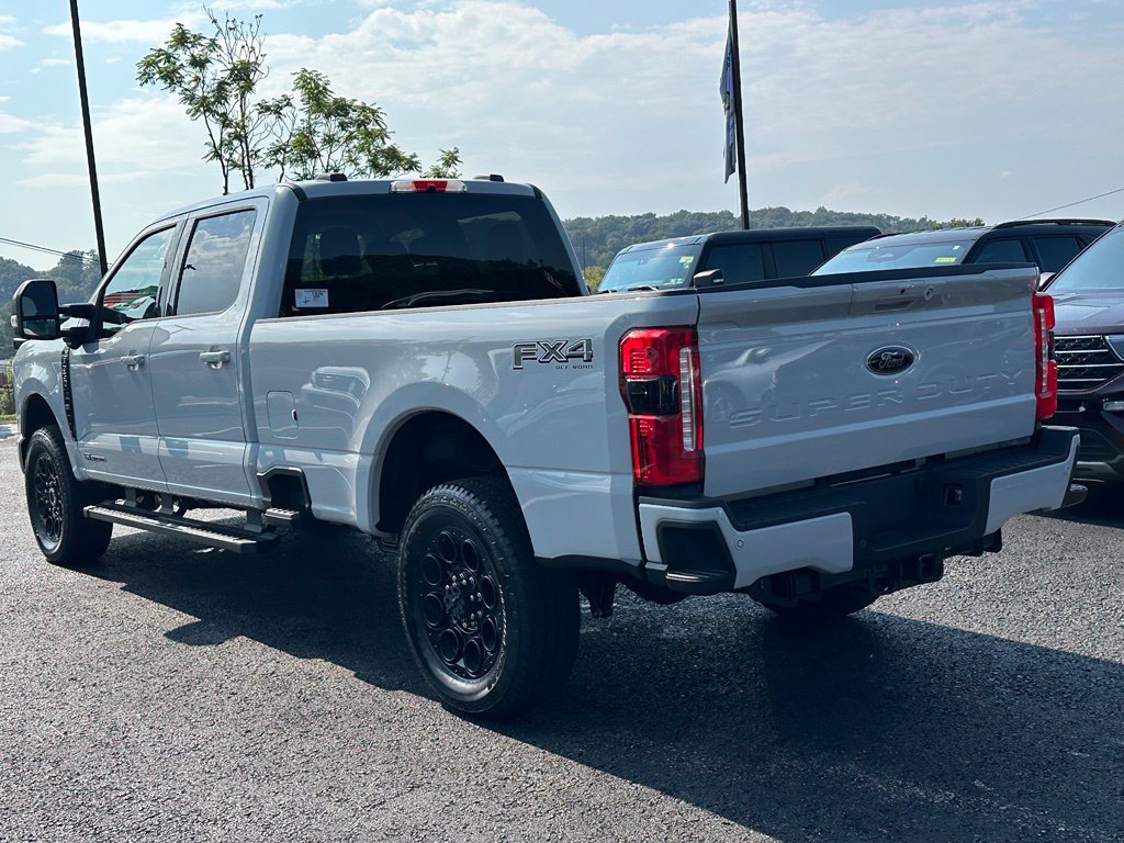 New 2026 Ford F350 XLT w/ XLT Premium Package AWD/4WD image 37