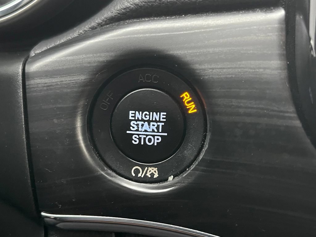 Used 2021 Jeep Grand Cherokee Limited RWD image 28