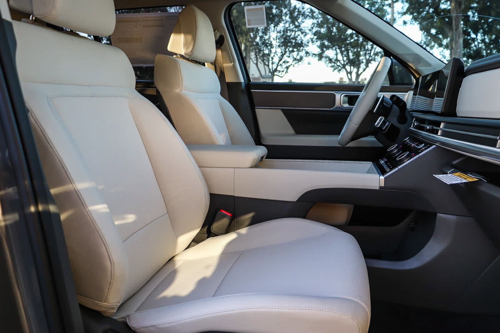 New 2027 Hyundai Santa Fe SE FWD image 17