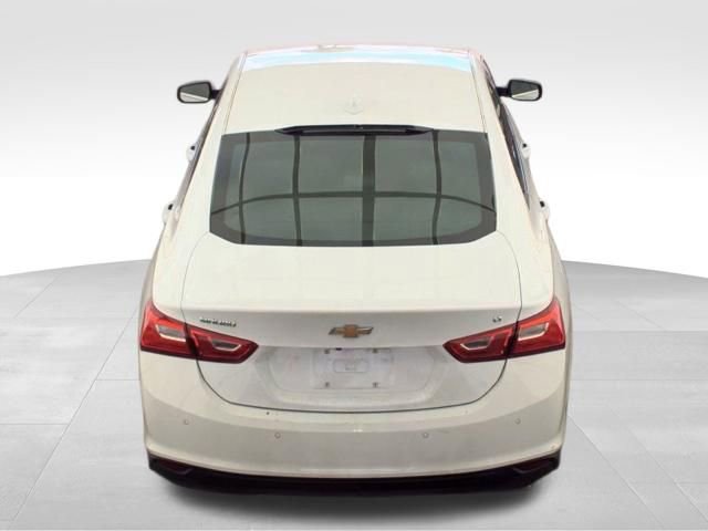 Used 2025 Chevrolet Malibu LT FWD image 4