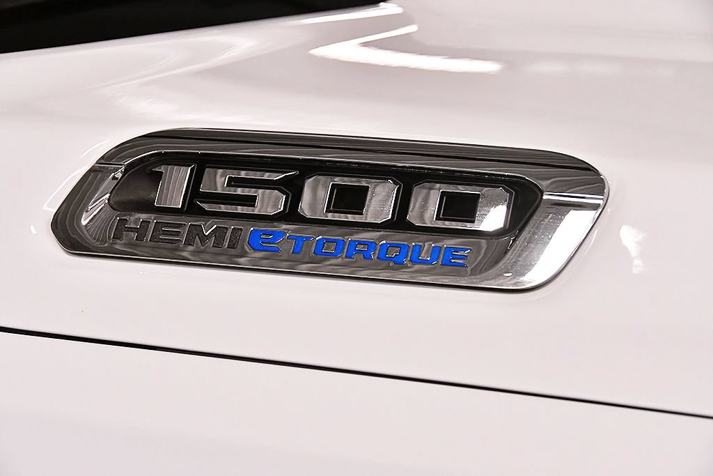 Used 2023 RAM 1500 Big Horn AWD/4WD image 10