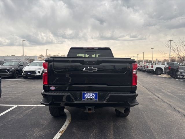Used 2022 Chevrolet Silverado 3500 LTZ w/ LTZ Plus Package AWD/4WD image 7