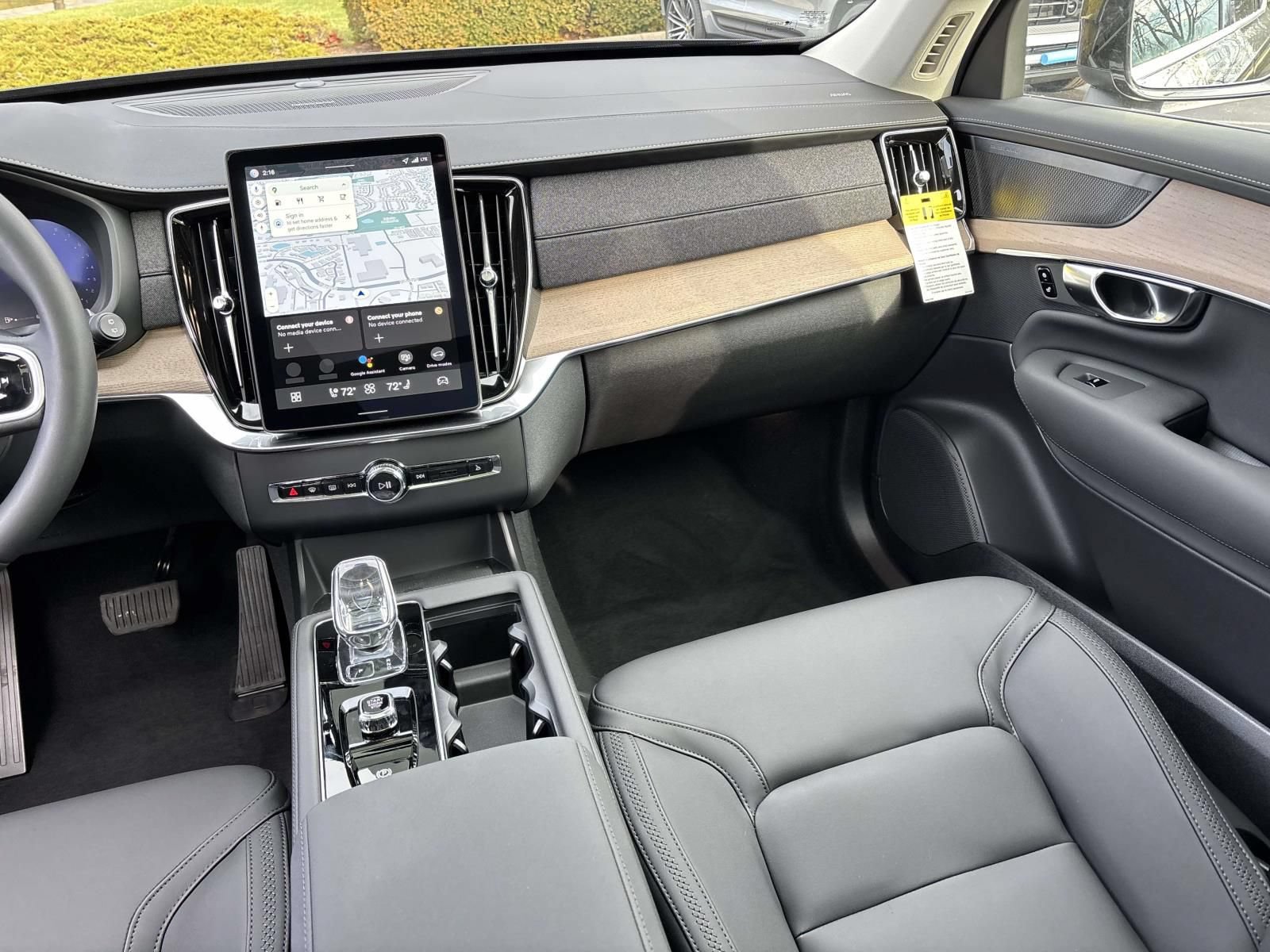 New 2026 Volvo XC90 B6 Plus w/ Protection Package Premier AWD/4WD image 31
