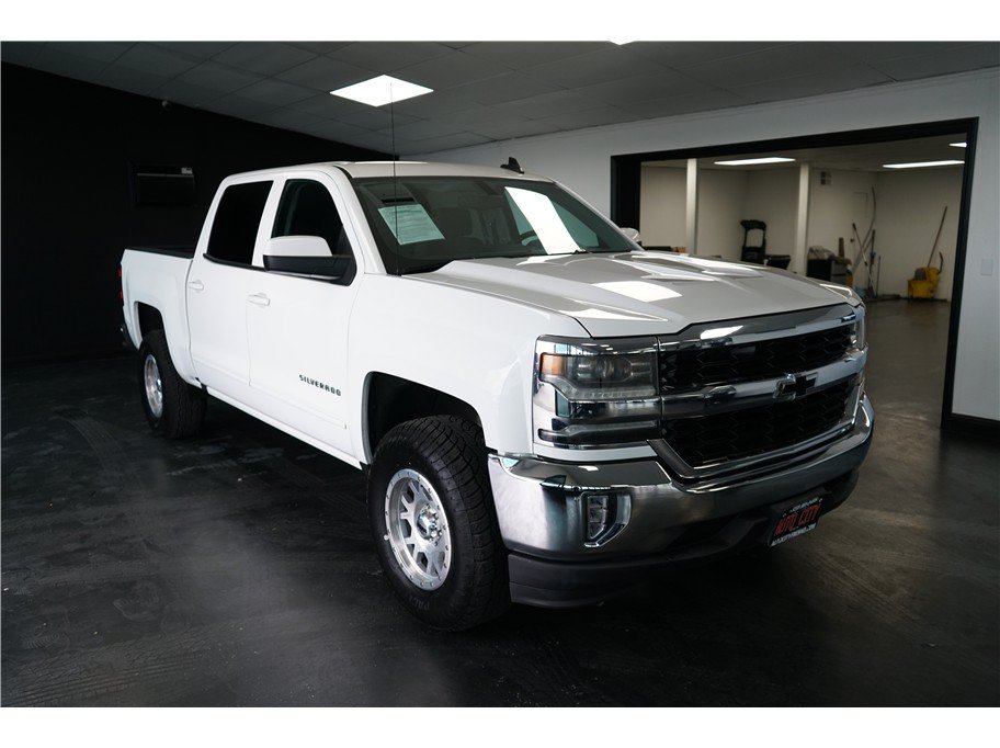 Used 2017 Chevrolet Silverado 1500 LT w/ All Star Edition RWD image 9