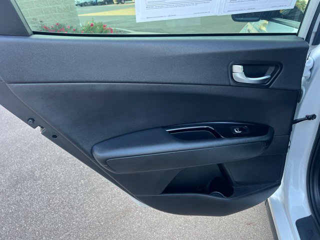 Used 2020 Kia Optima SX FWD image 16