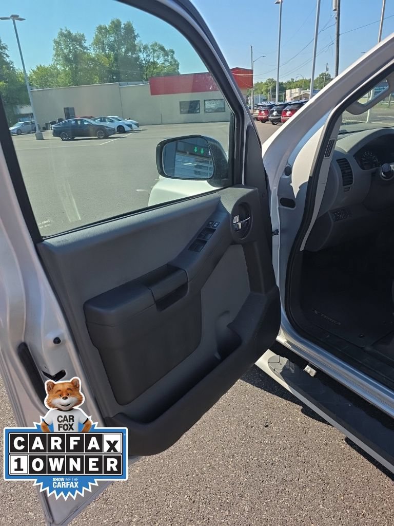 Used 2015 Nissan Xterra S w/ Value Package AWD/4WD image 14