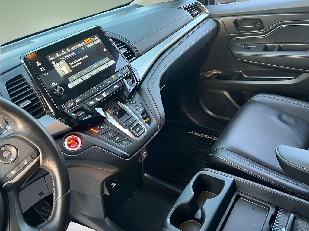 Used 2023 Honda Odyssey EX-L image 13