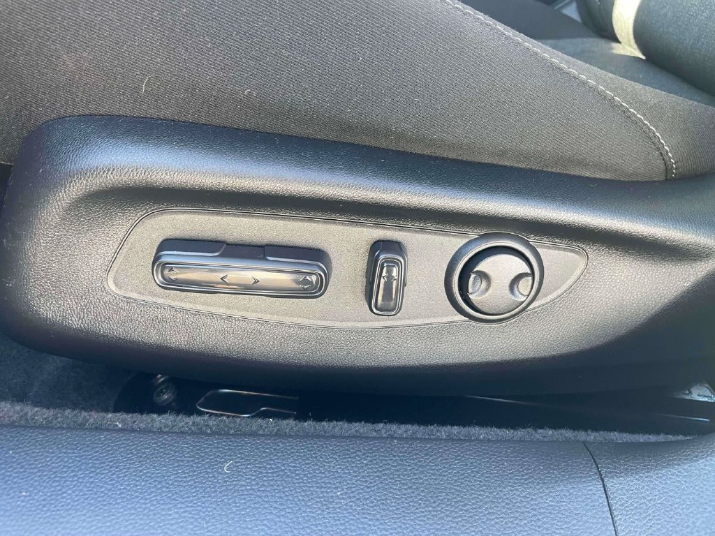 Used 2024 Honda Accord EX image 19