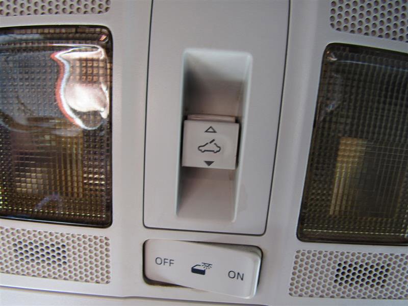 Used 2020 MAZDA CX-5 Touring image 27