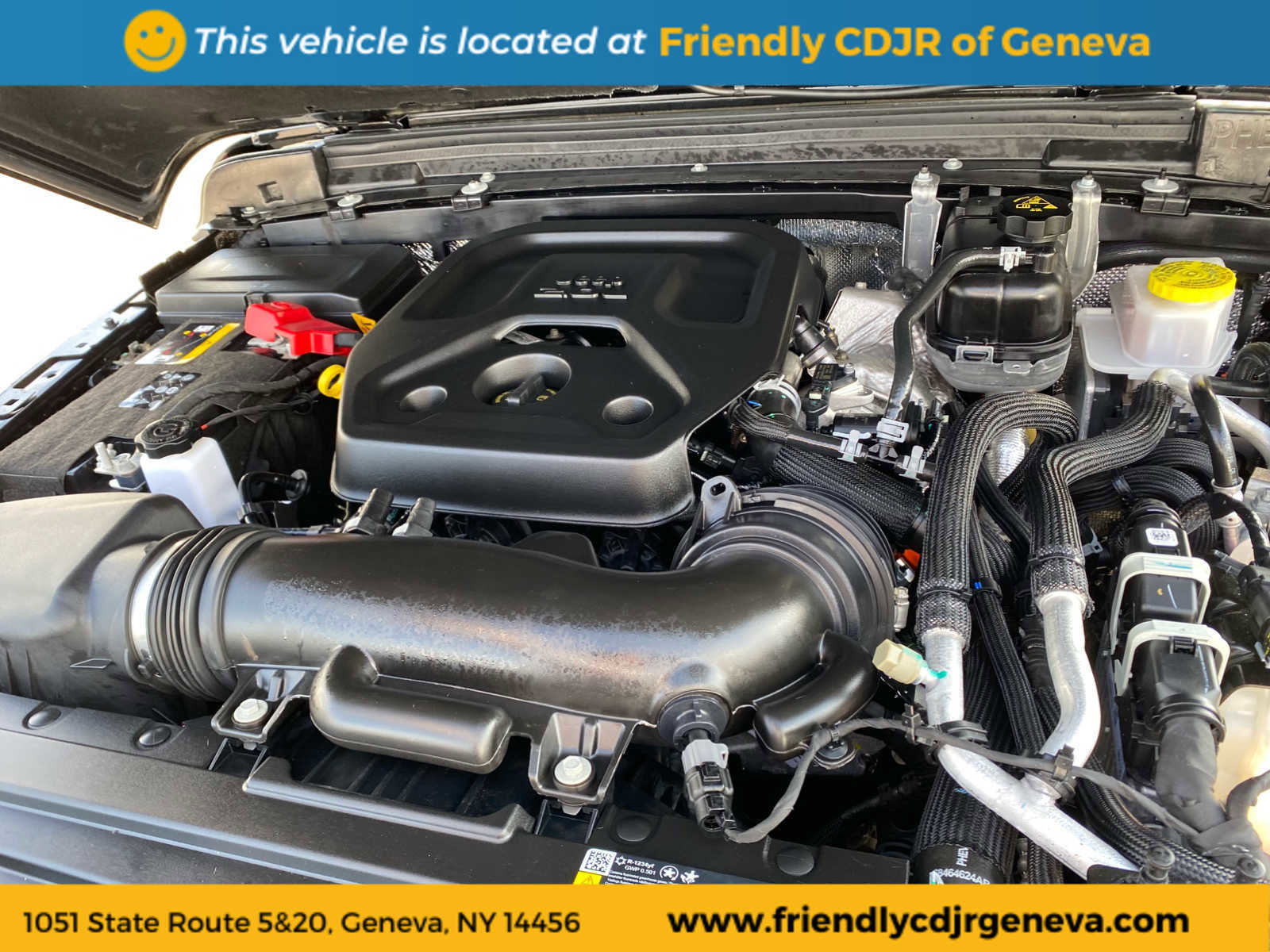 Used 2025 Jeep Wrangler Sahara image 25