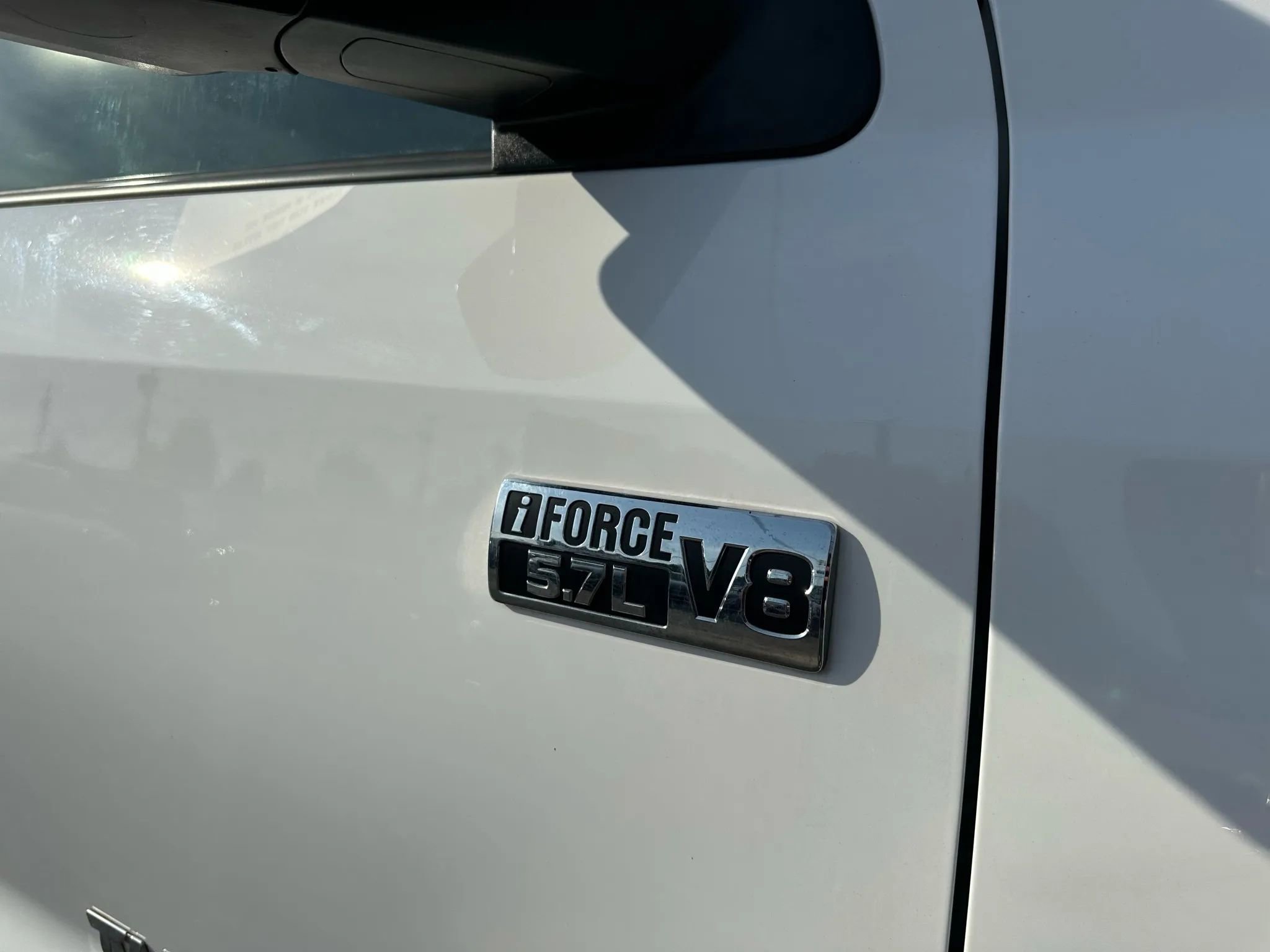 Used 2020 Toyota Tundra SR5 w/ SR5 Upgrade Package image 11