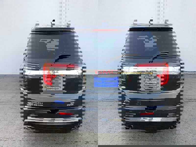 Used 2020 GMC Acadia Denali image 6