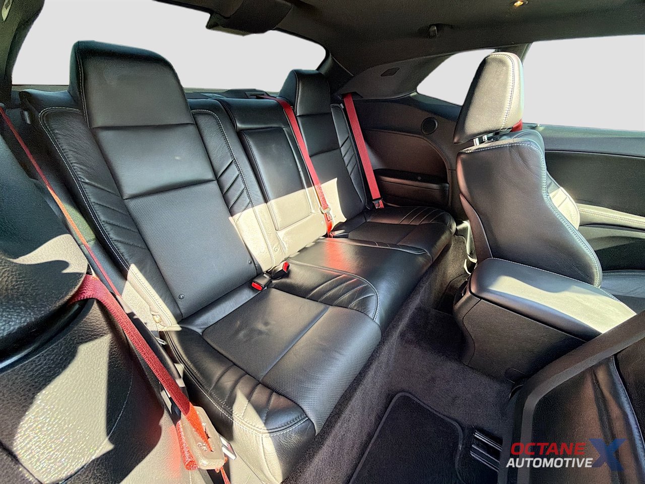 Used 2016 Dodge Challenger SRT Hellcat image 28