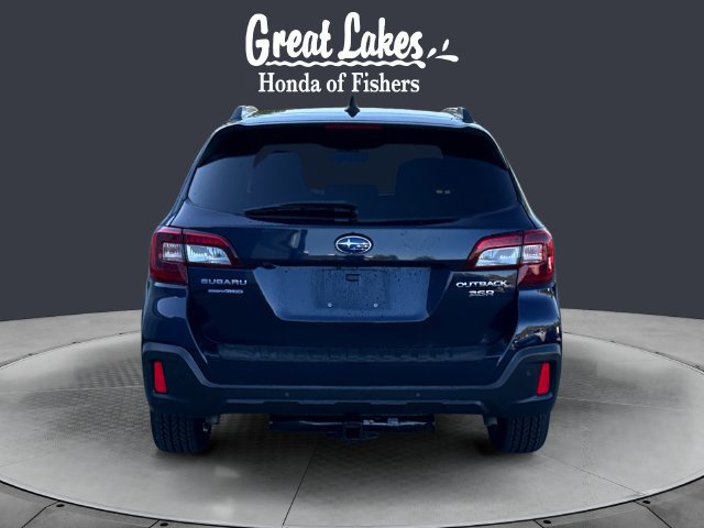 Used 2018 Subaru Outback 3.6R Touring w/ Popular Package #3 AWD/4WD image 4