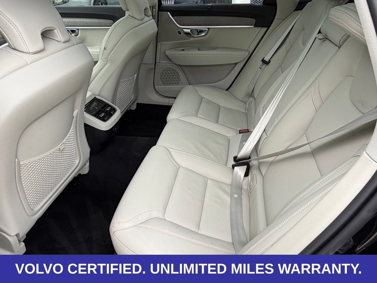 Certified 2025 Volvo V90 B6 Cross Country Ultra AWD/4WD image 30