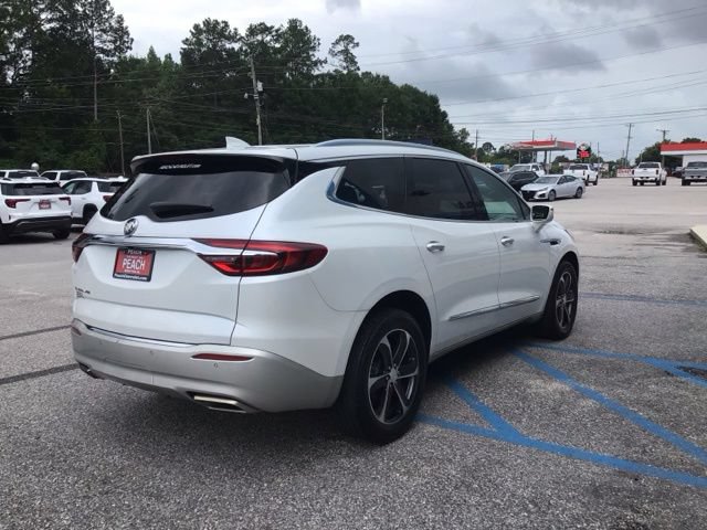 Used 2020 Buick Enclave Essence w/ Sound and Sites Package FWD image 4