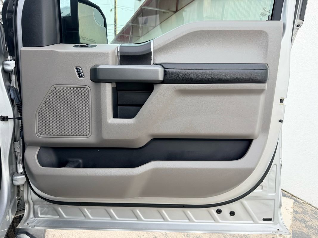 Used 2018 Ford F150 XLT image 25