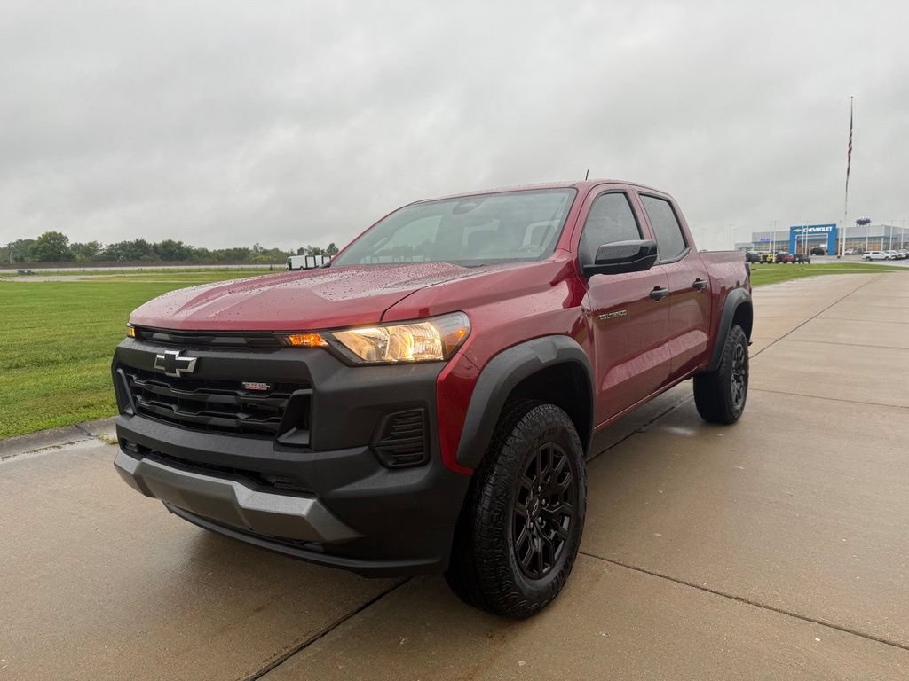 Used 2026 Chevrolet Colorado Trail Boss AWD/4WD image 9