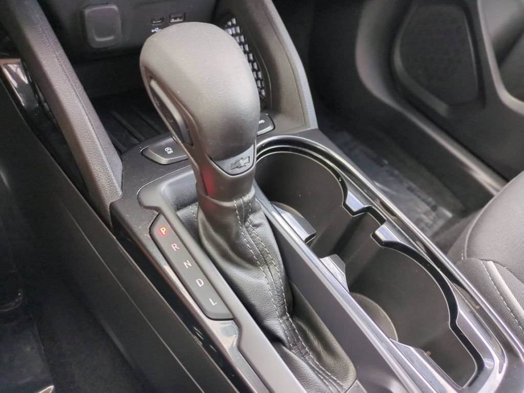 Used 2025 Chevrolet TrailBlazer LT AWD/4WD image 19