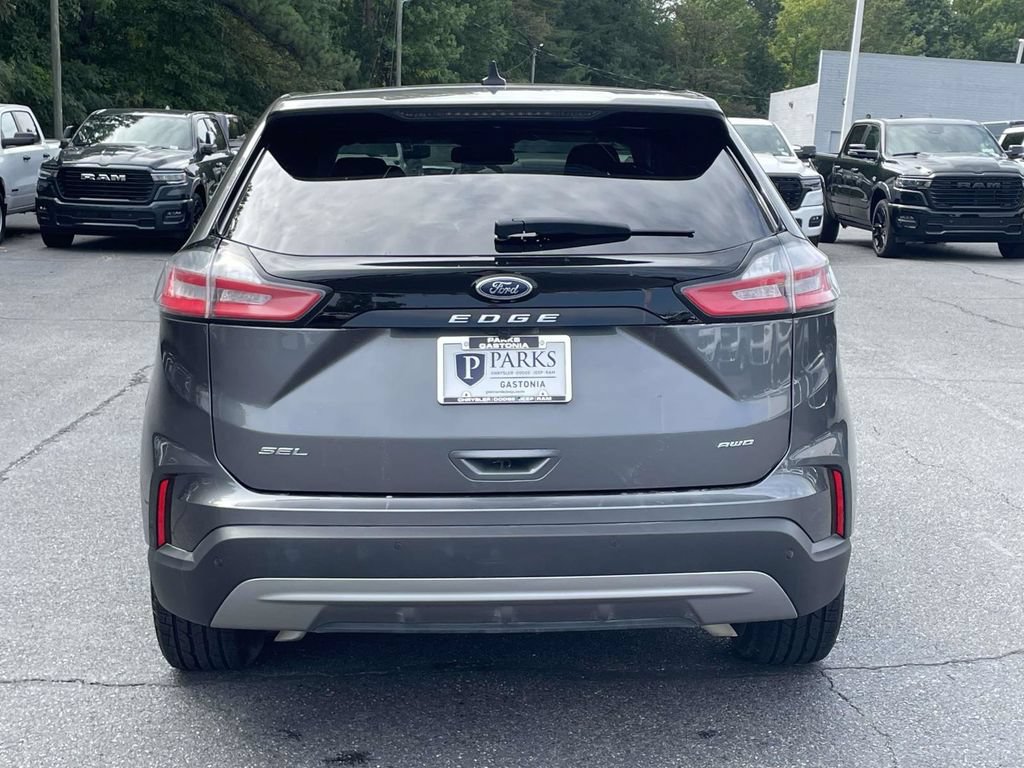 Used 2024 Ford Edge SEL AWD/4WD image 7