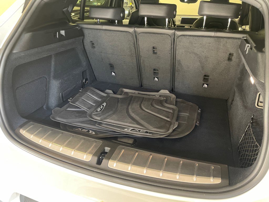 Used 2022 BMW X2 M35i w/ Shadowloine Package image 21