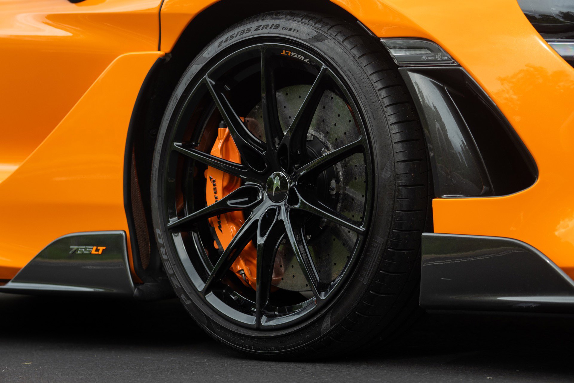 Used 2021 McLaren 765LT image 10